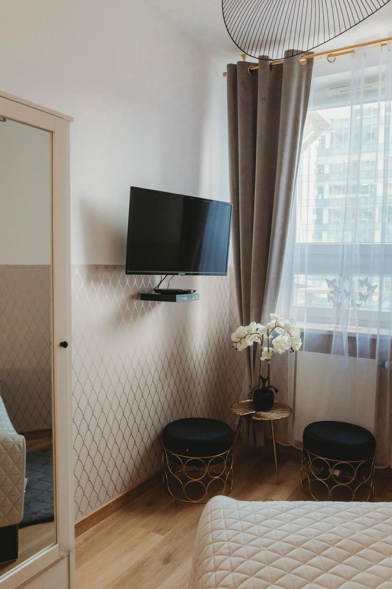 Clicktheflat Gdanski Center Prestige Apart Rooms Warsaw Room photo
